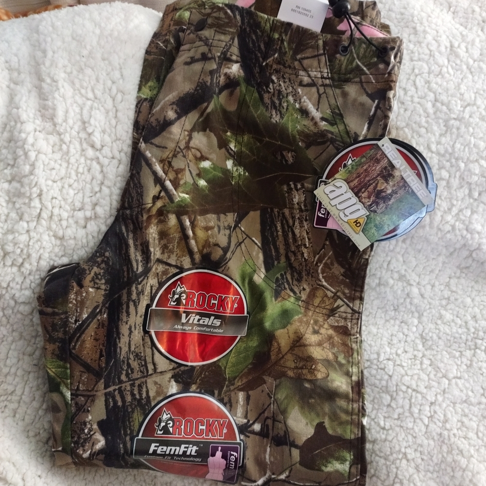 Rocky femfit camo pants
